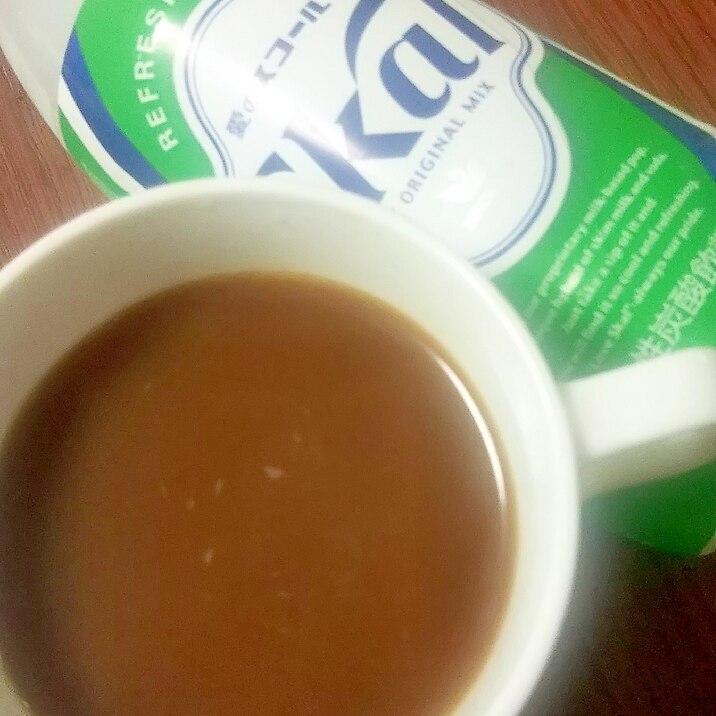 スコール(乳性炭酸飲料)で爽やかコーヒー